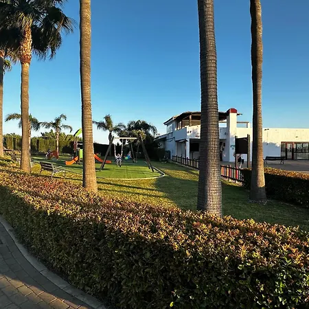 Casa Elegante Costa Apartment *