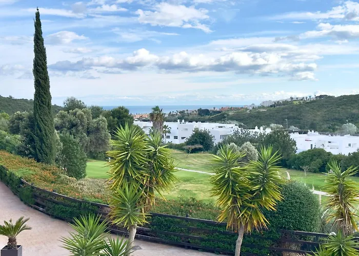Casa Elegante Costa Golf Casares